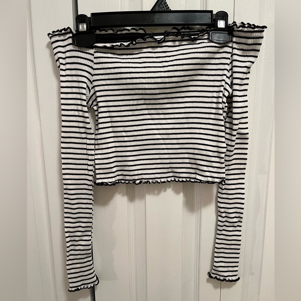 NWOT H&M Striped Off the Shoulder Top - Picture 3 of 5
